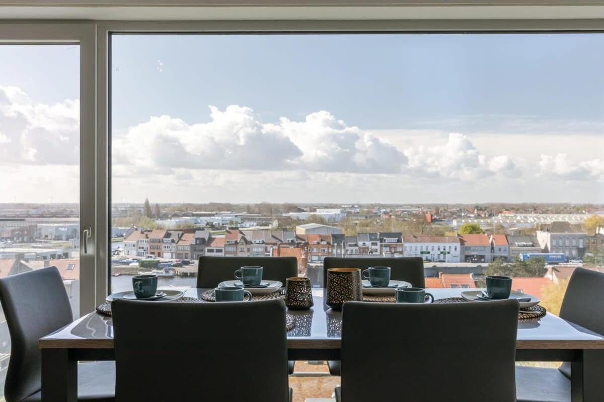 Huswell - Bright Apartment With Seaview Bredene Eksteriør billede