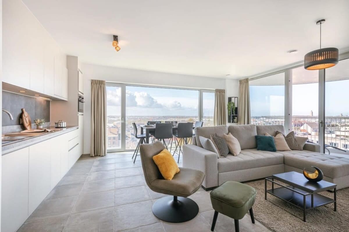 Huswell - Bright Apartment With Seaview Bredene Eksteriør billede