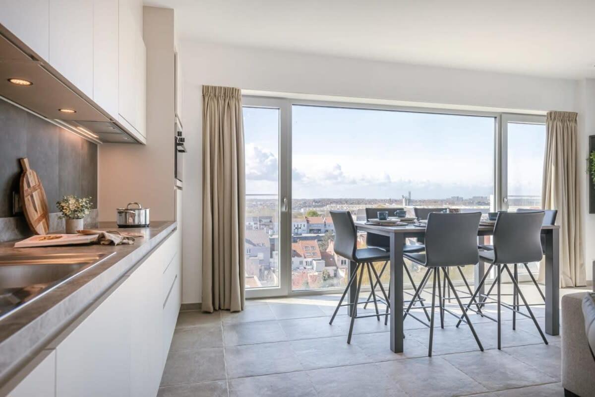Huswell - Bright Apartment With Seaview Bredene Eksteriør billede