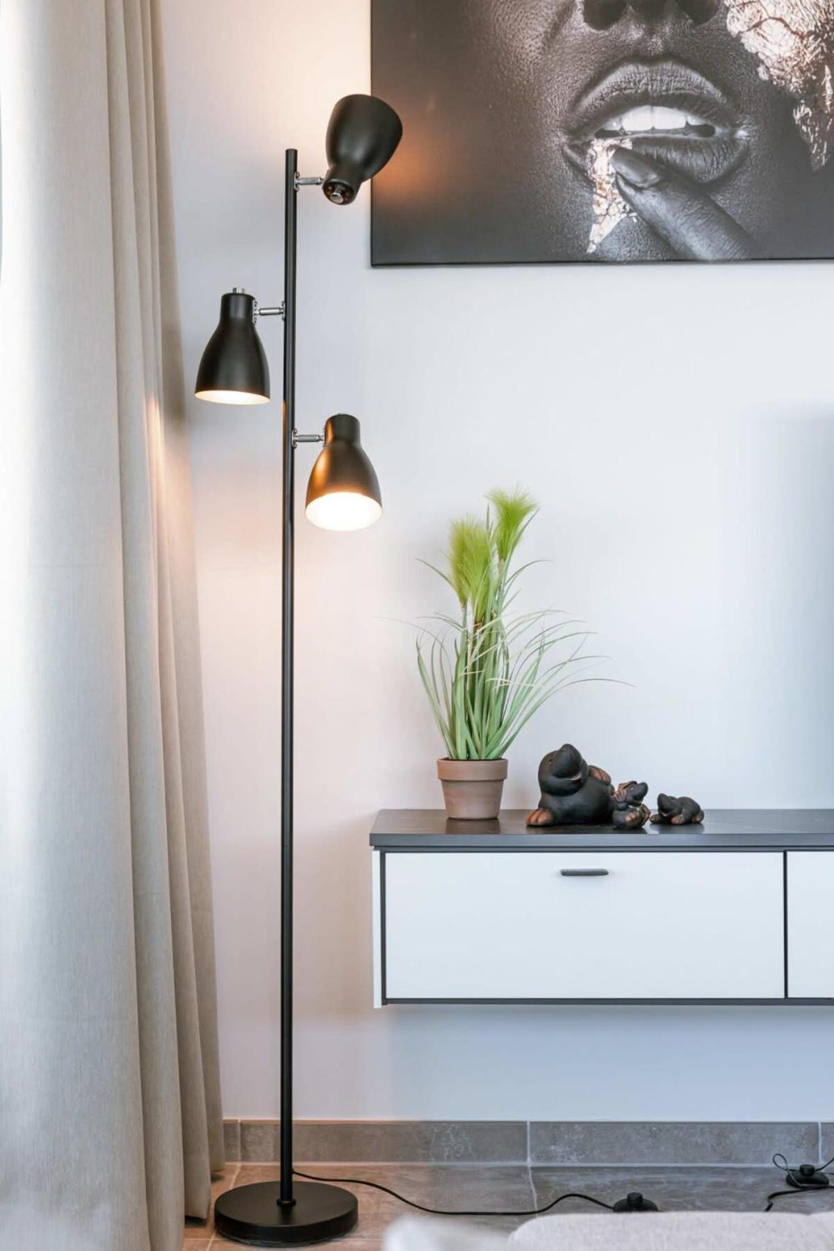 Huswell - Bright Apartment With Seaview Bredene Eksteriør billede